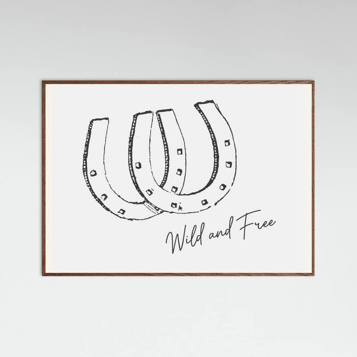 Horseshoe Wild and Free Black Poster – plakat og kunsttryk