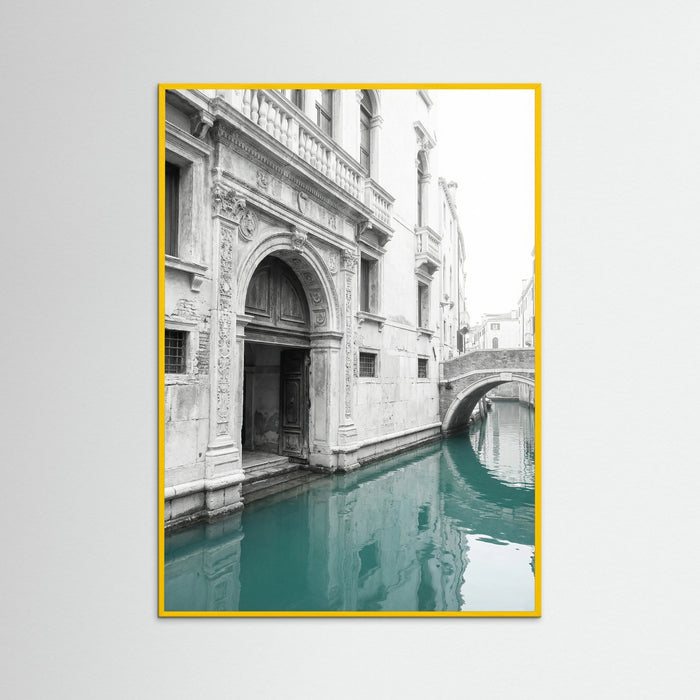 Yellow Wood Venetian Serenity