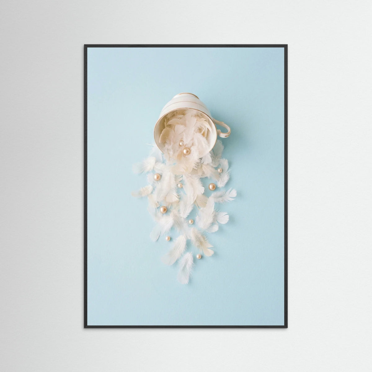 Black Wood Blossom Cone