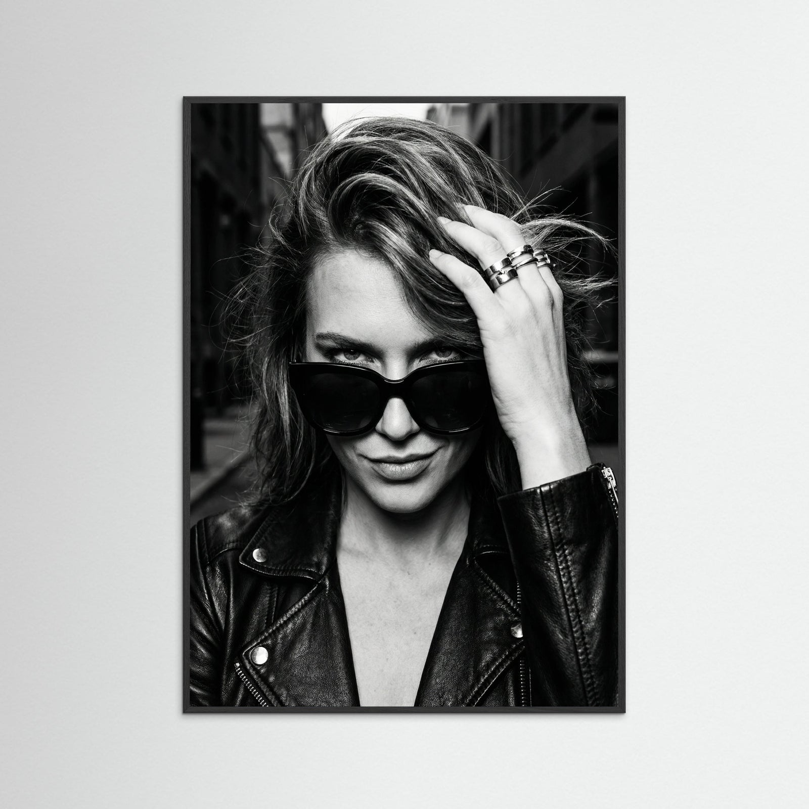 Black Wood Bold Glamour