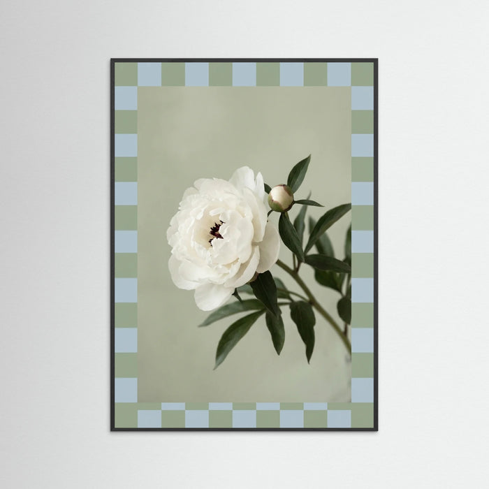 Black Wood Elegant Blooms