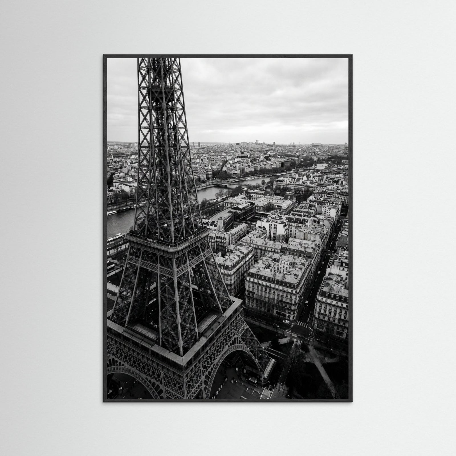 Black Wood Metropolitan Vista