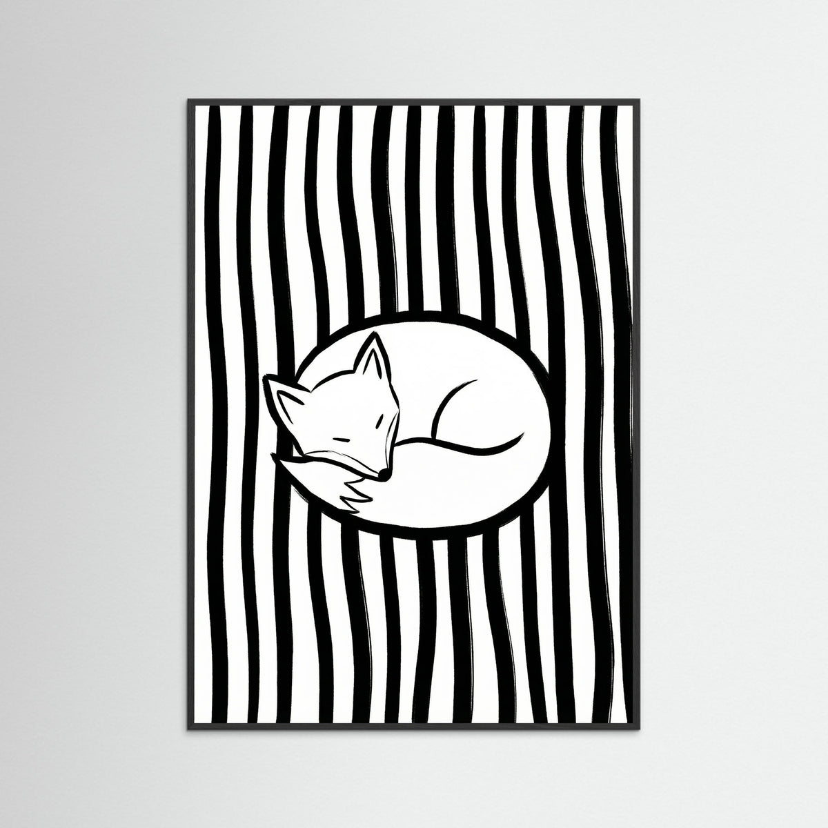 Black Wood Monochrome Catnap