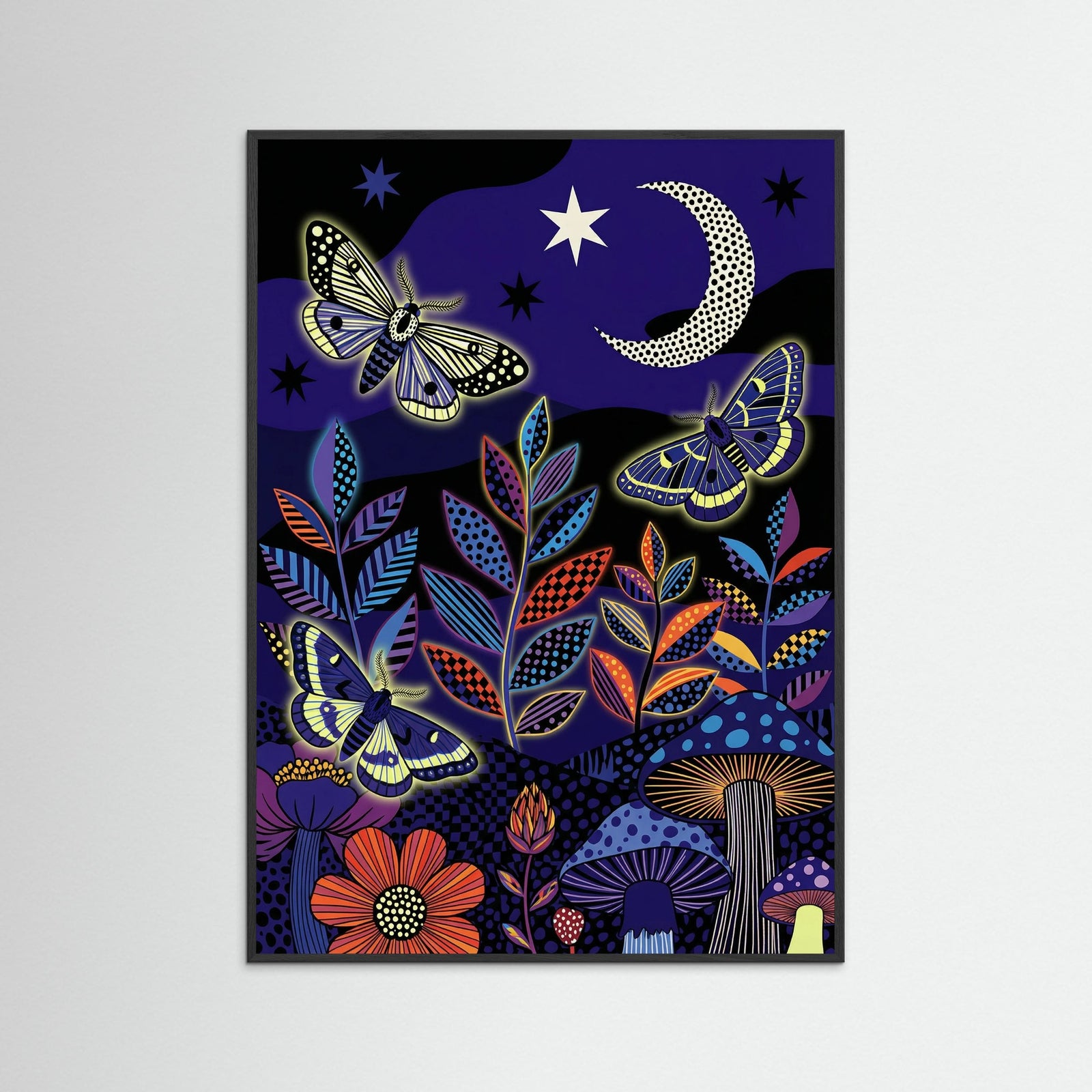 Black Wood Retro Bloom Fantasia