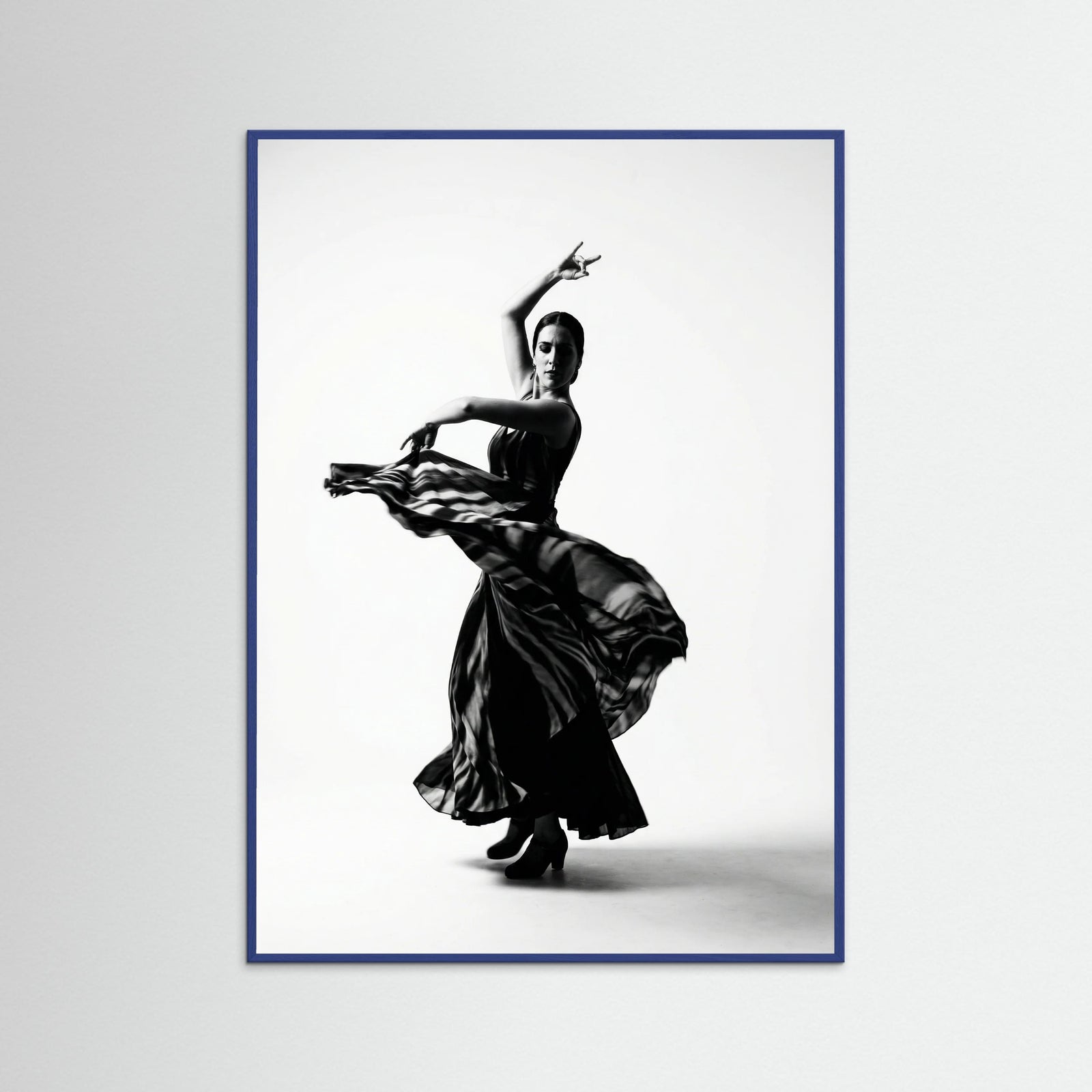 Blue Wood Dynamic Movement