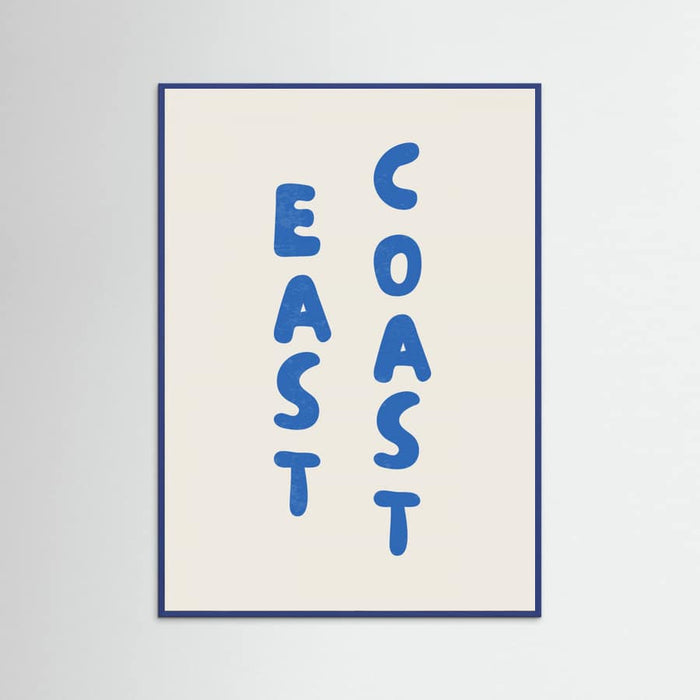 East Coast Vertical Text Bold Blue Poster – plakat og kunsttryk
