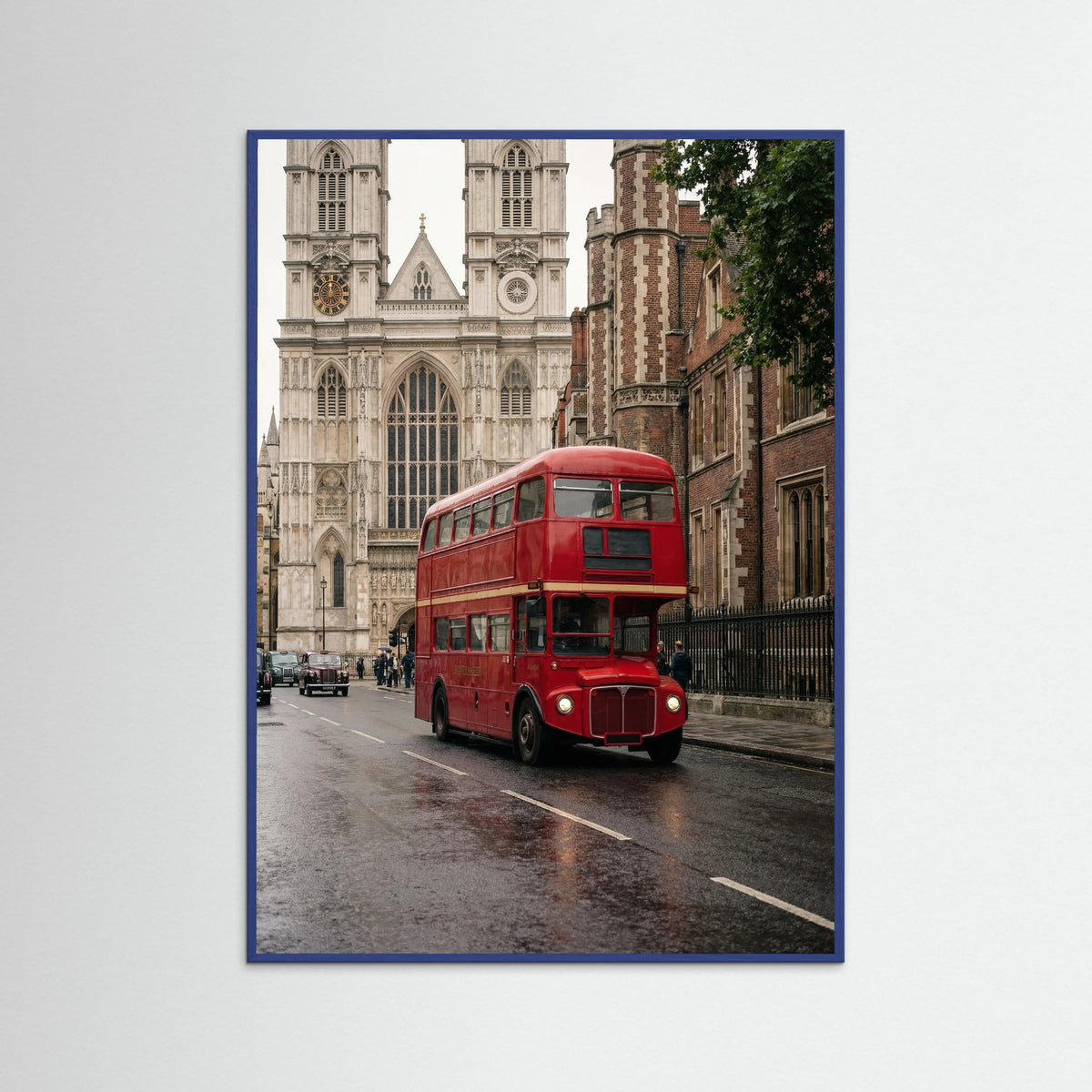 Blue Wood London Street Elegance