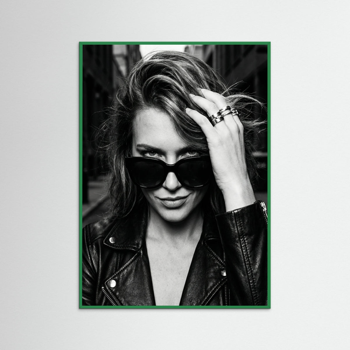 Green Wood Bold Glamour