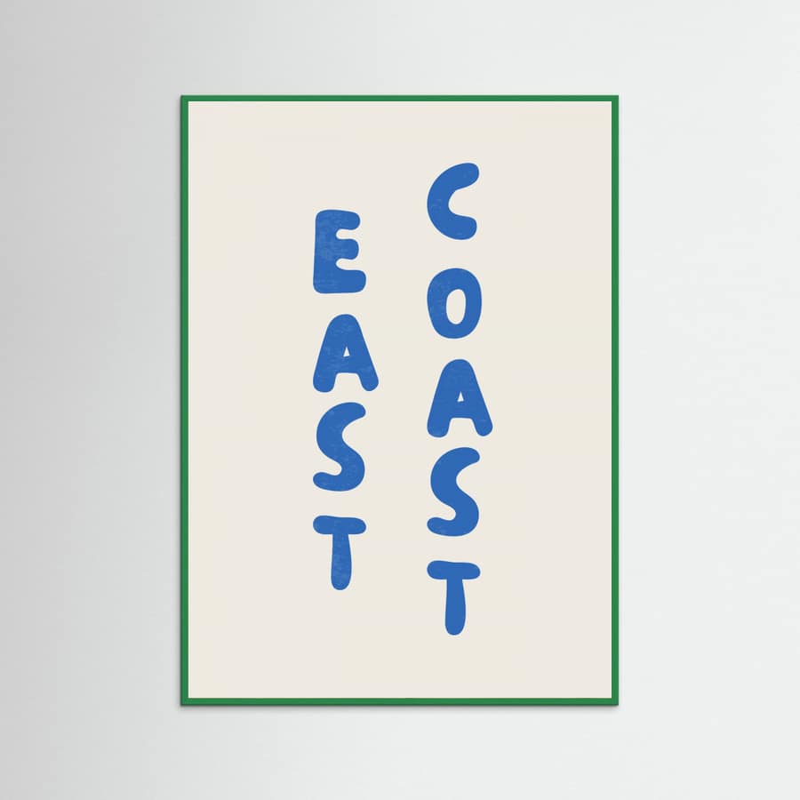 East Coast Vertical Text Bold Blue Poster – plakat og kunsttryk
