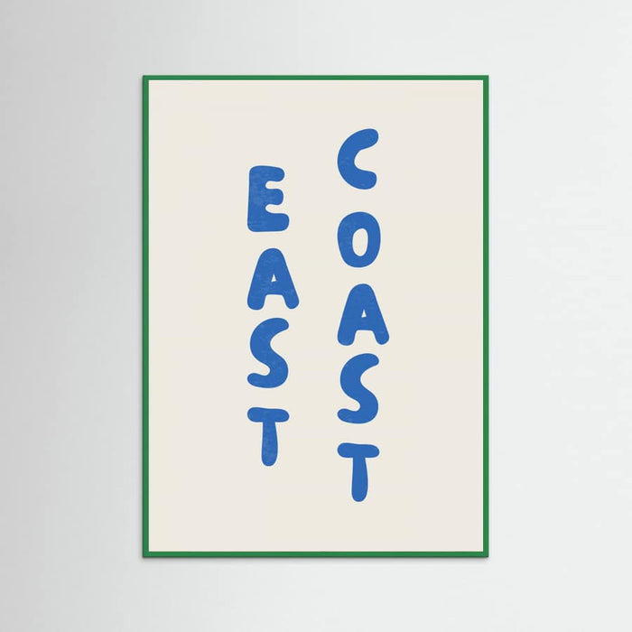 East Coast Vertical Text Bold Blue Poster – plakat og kunsttryk