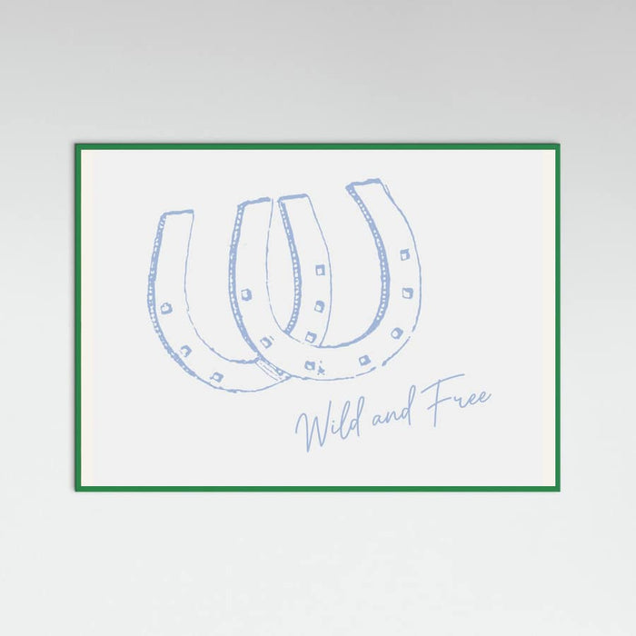 Horseshoe Wild and Free Blue Poster – plakat og kunsttryk