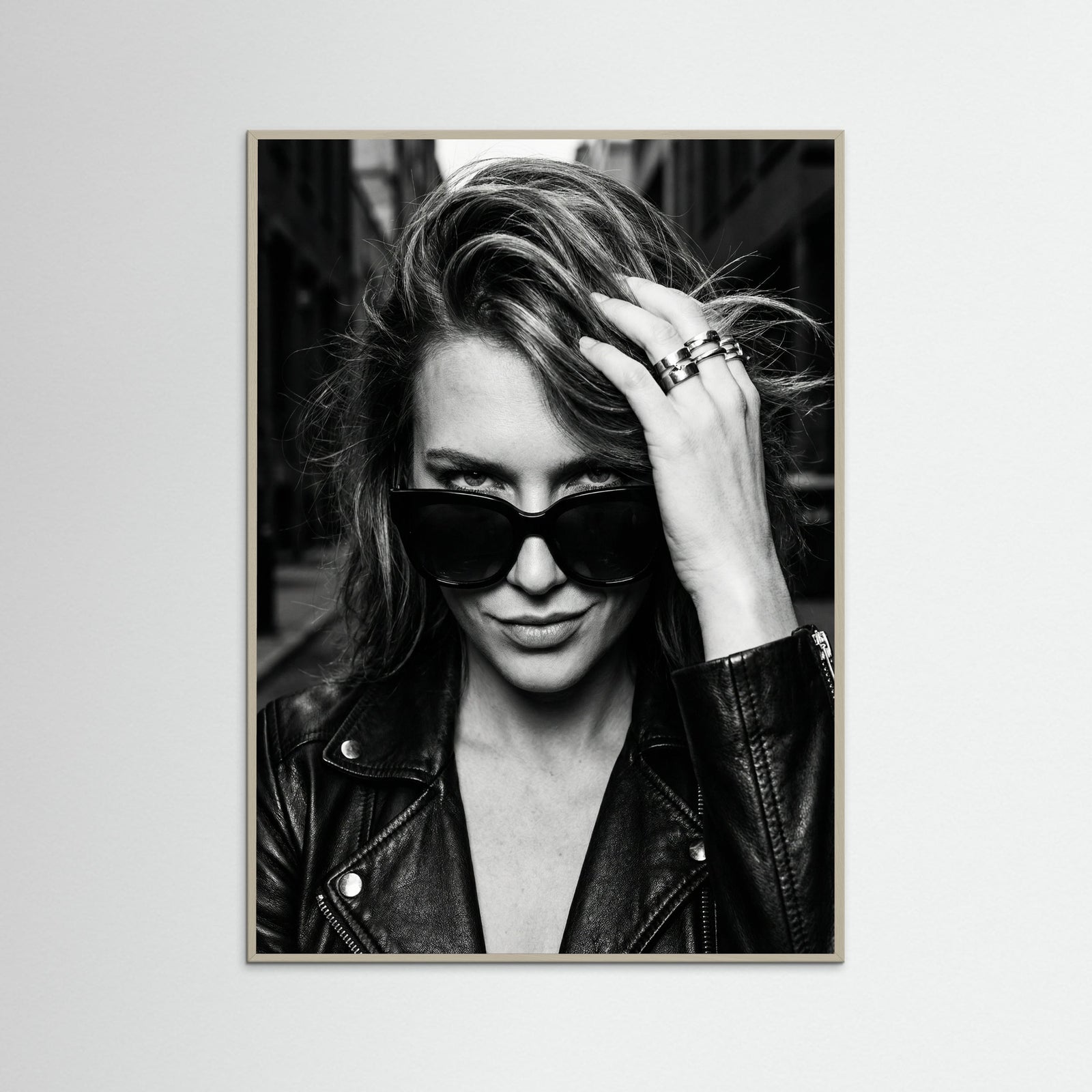 Grey Wood Bold Glamour