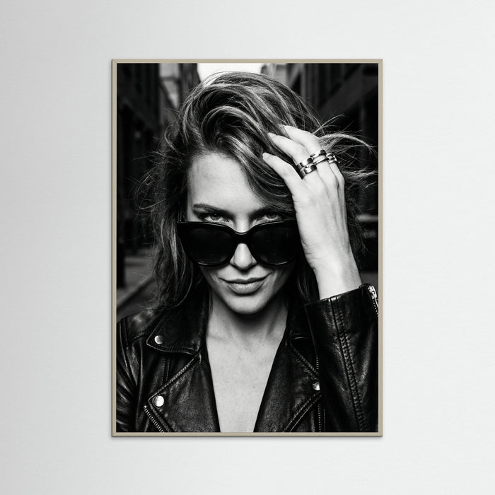 Grey Wood Bold Glamour