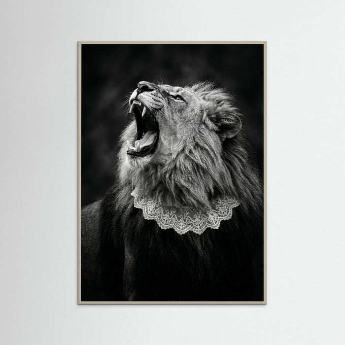 Grey Wood Feline Roar