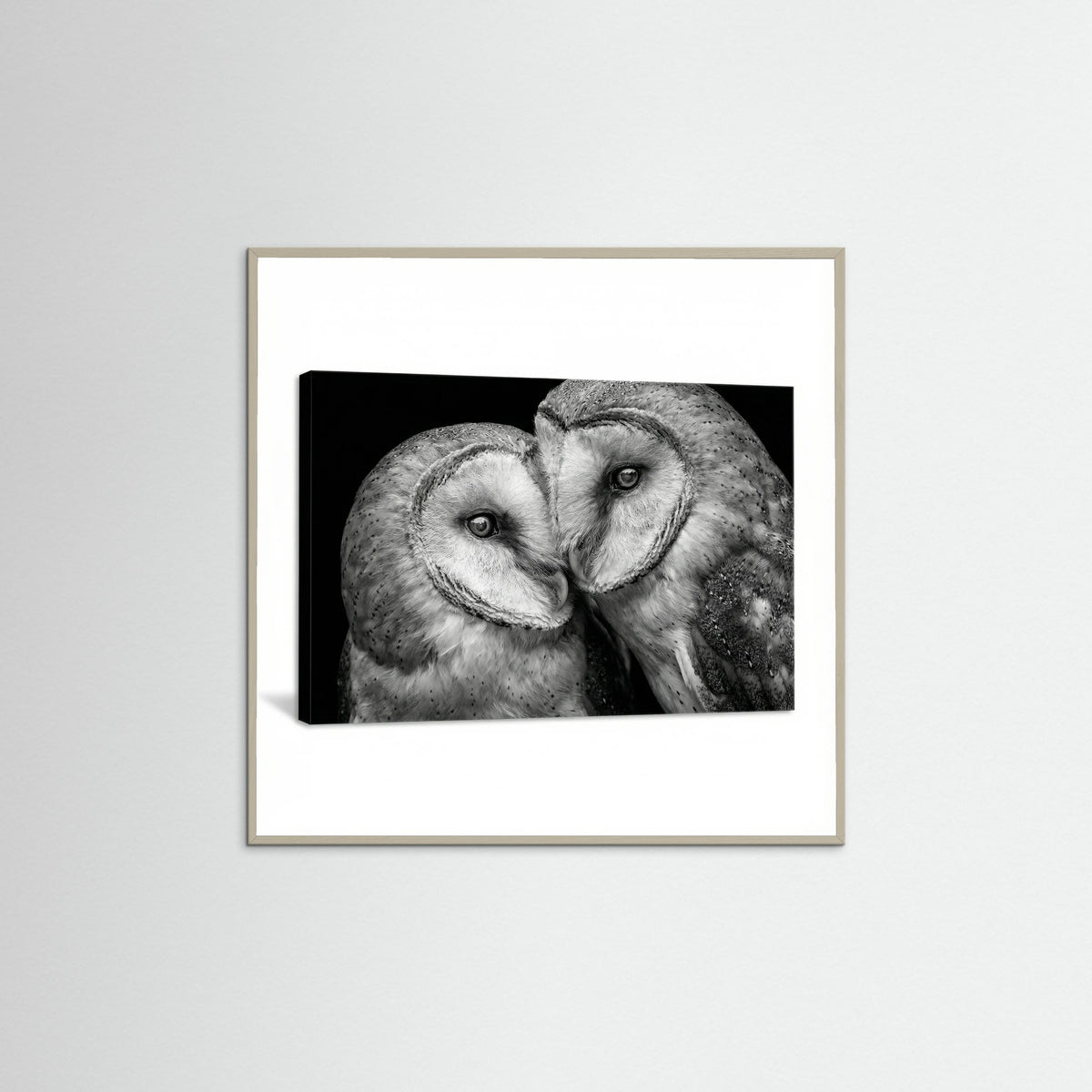 Grey Wood Square Feathered Connection