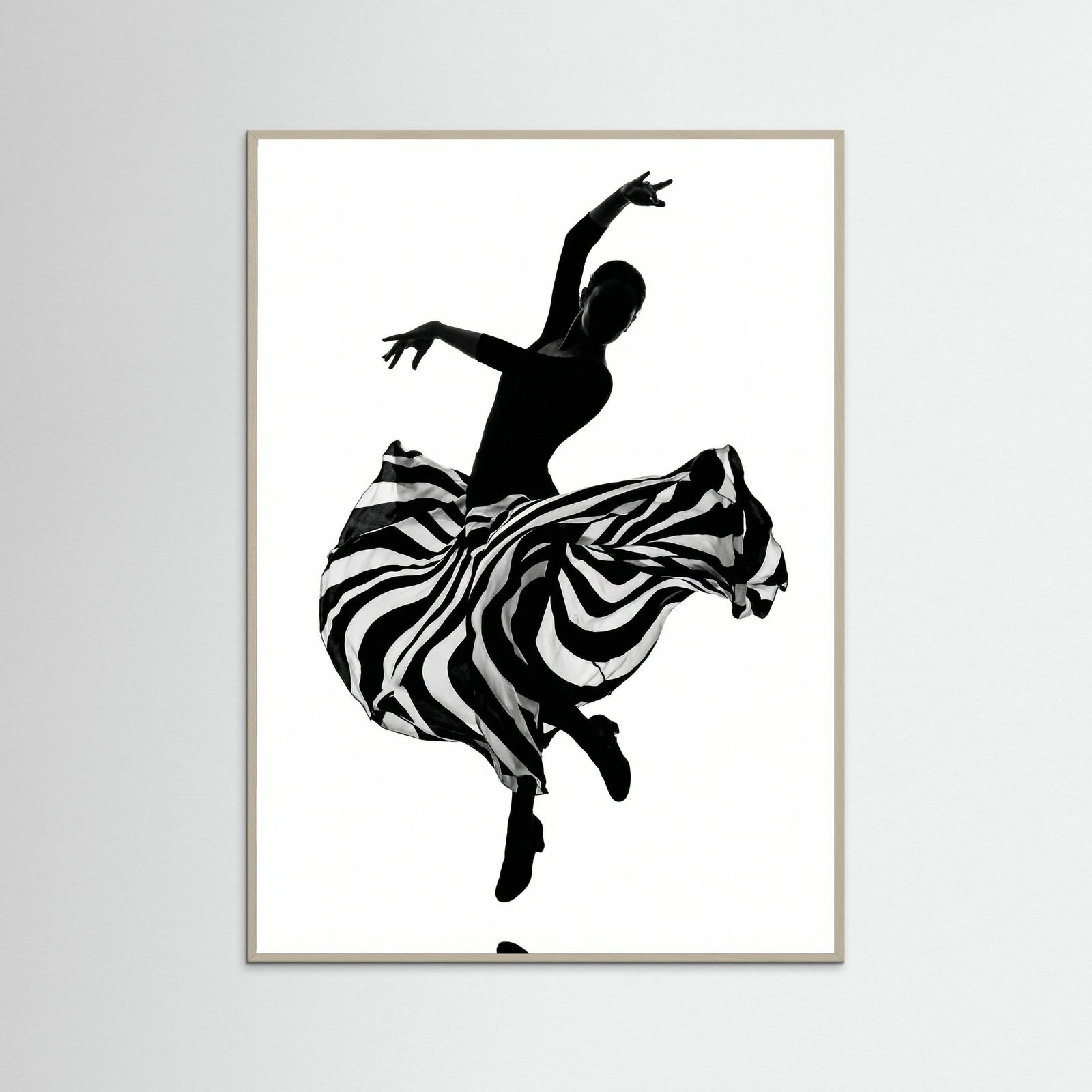 Grey Wood Striped Movement