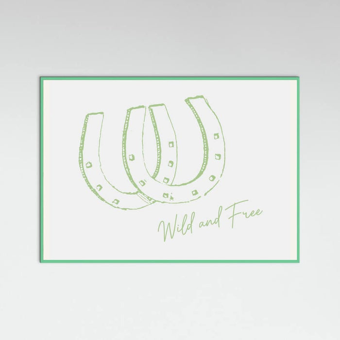 Horseshoe Wild and Free Sage Green Poster – plakat og kunsttryk