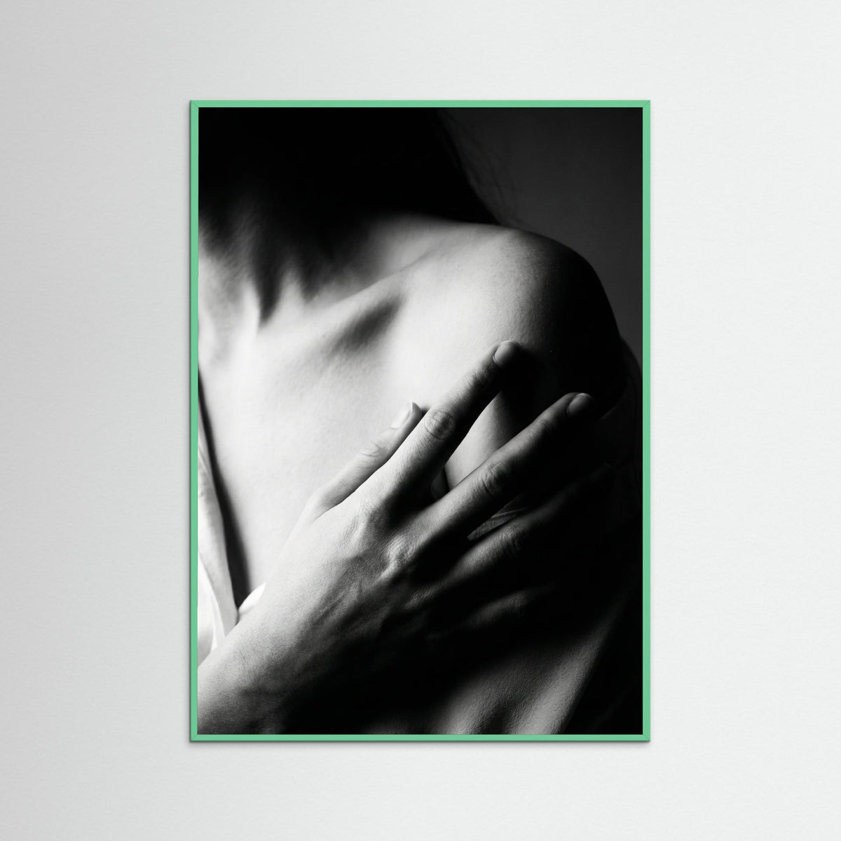 Mint Wood Silent Gaze