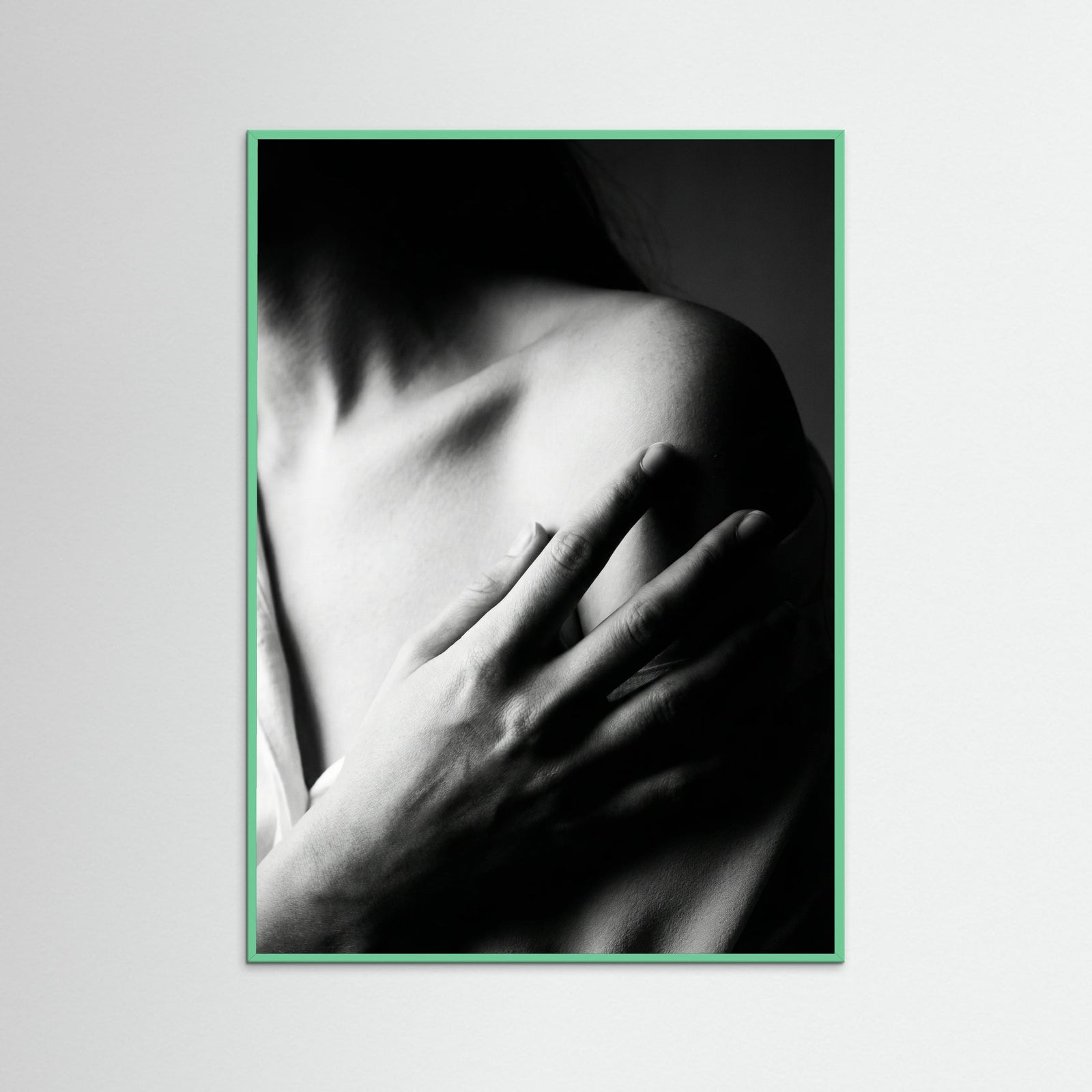 Mint Wood Silent Gaze