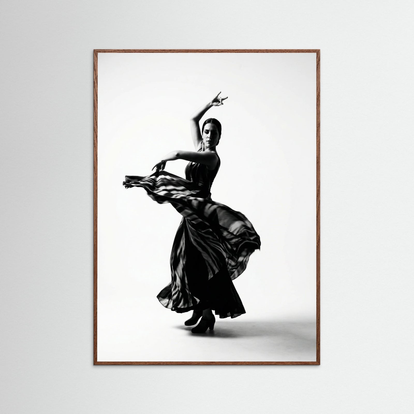 Oak Dark Dynamic Movement