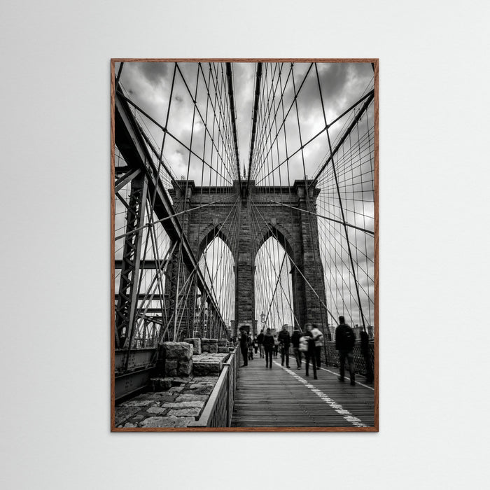 Oak Dark Manhattan Bridge View