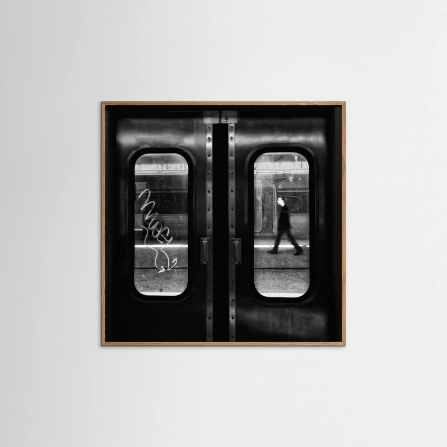 A Lonely Passage -juliste – juliste ja taidepainatus