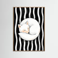 Oak Nature Feline Embrace