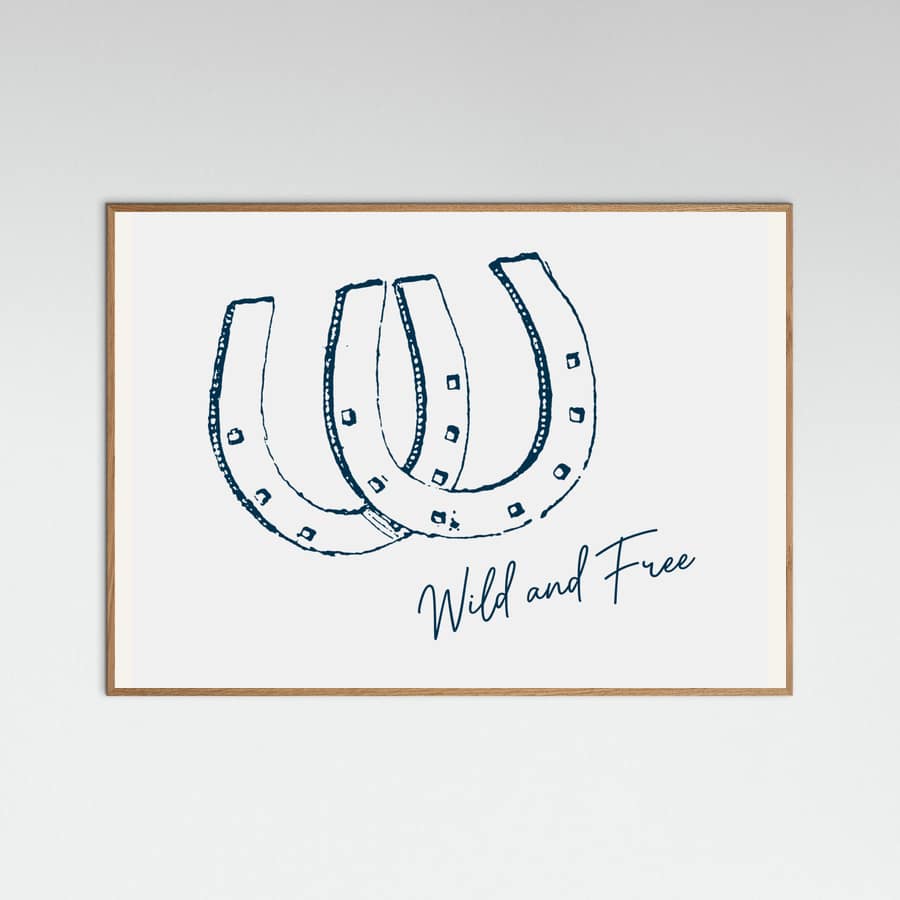 Poster Horseshoe Wild and Free Navy Blue