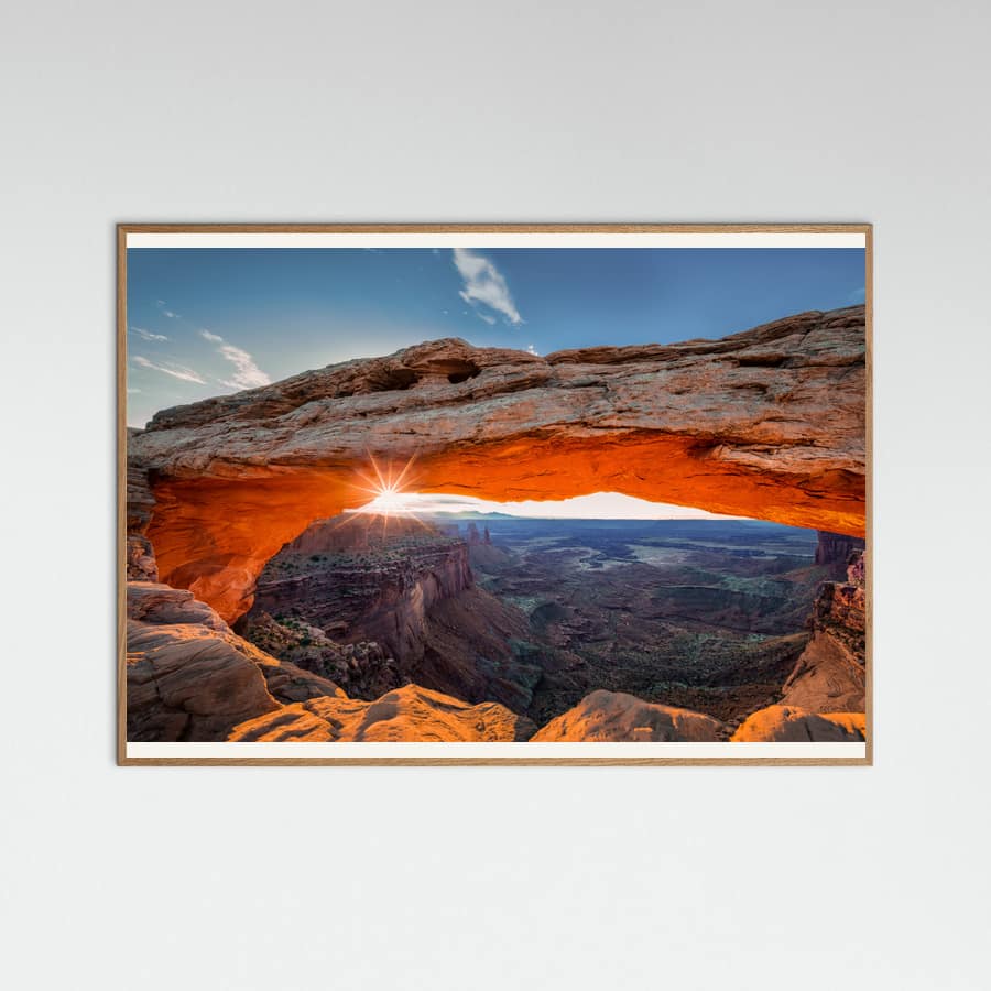 Sunrise at Mesa Arch Poster – plakat og kunsttryk