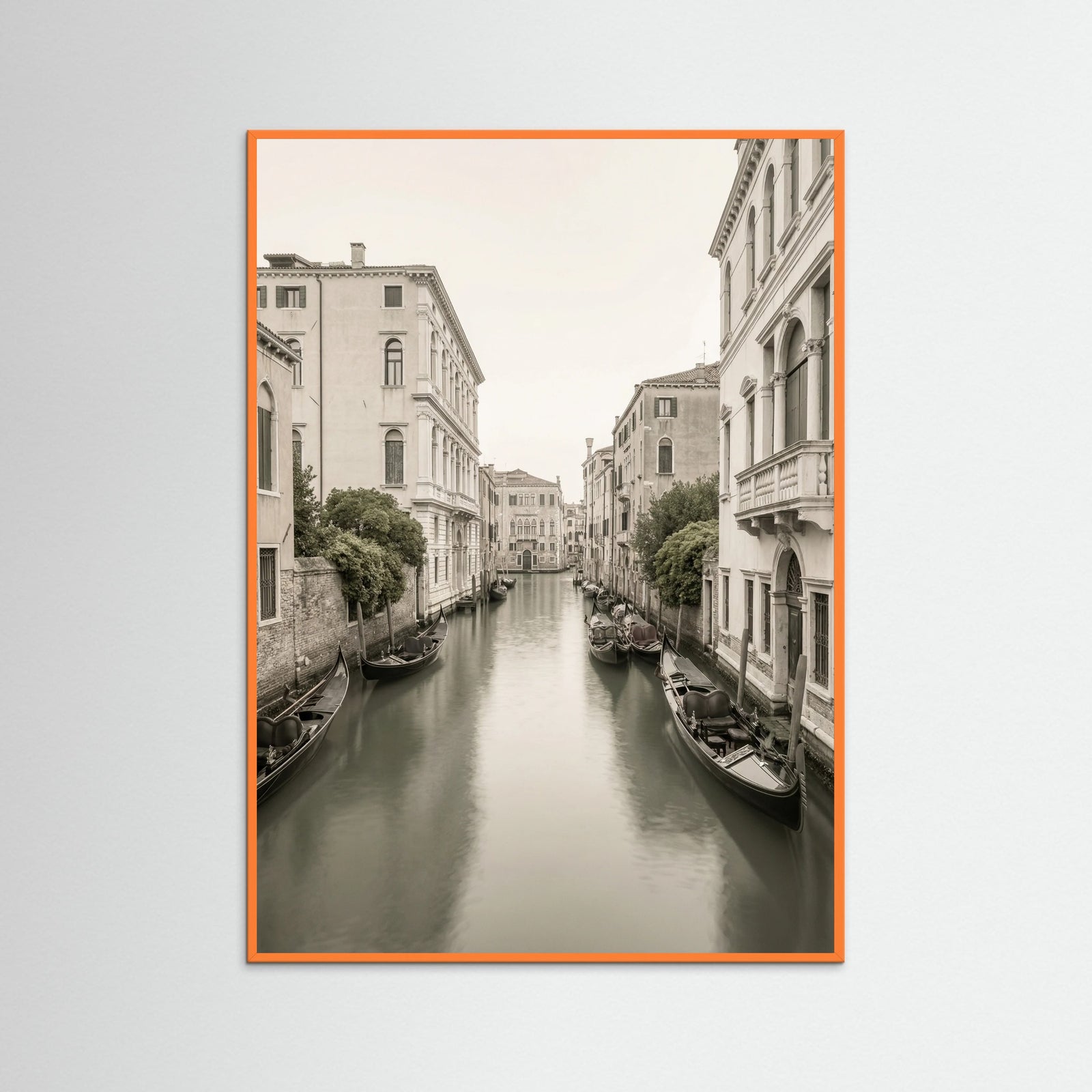 Orange Wood Eiffel Grandeur