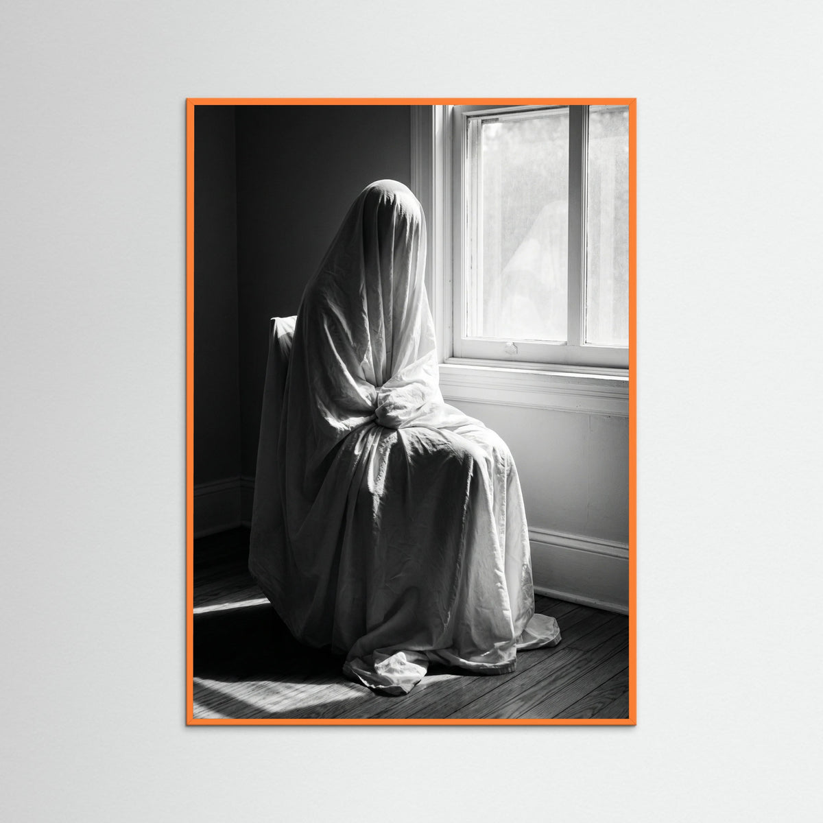 Orange Wood Intimate Pause