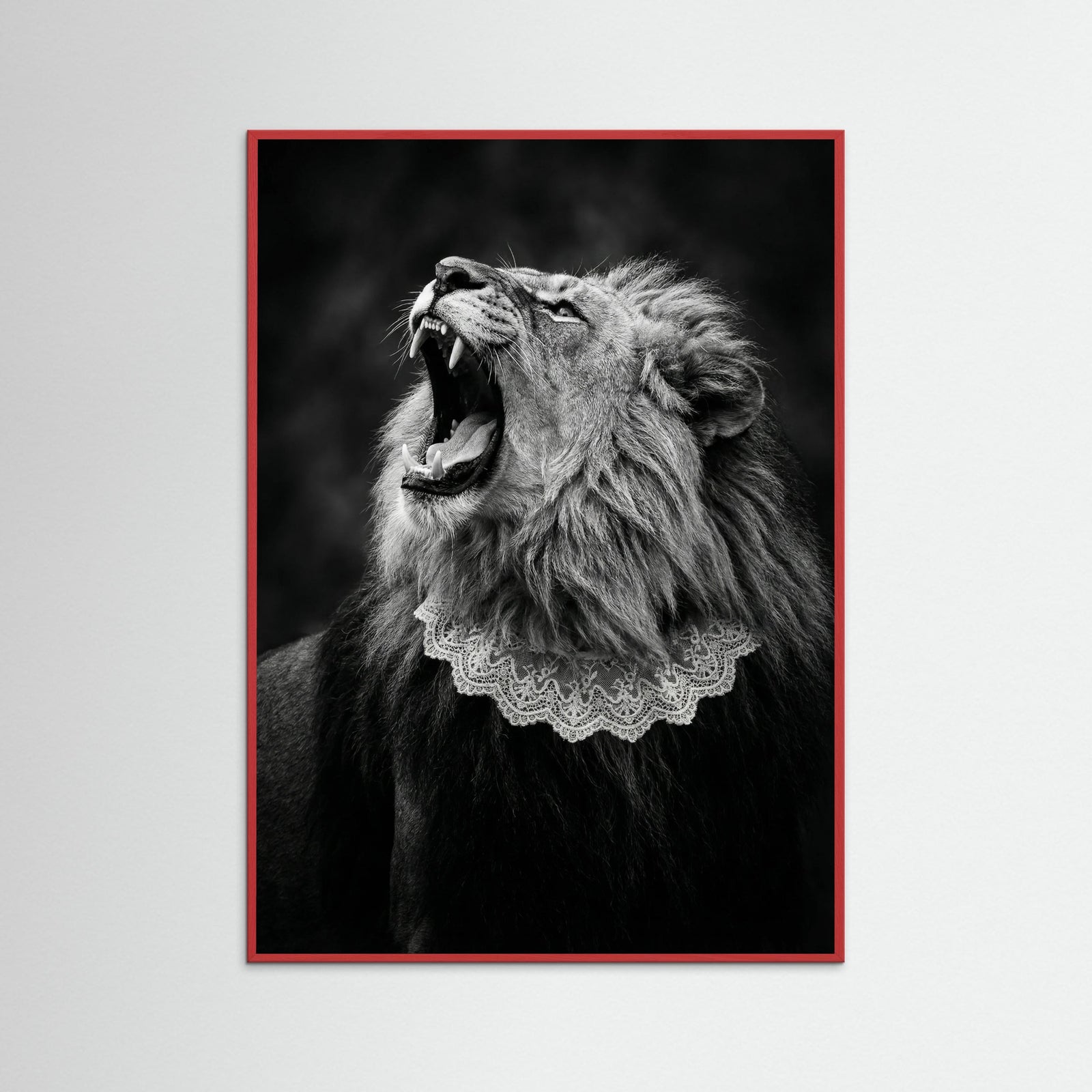 Red Wood Feline Roar