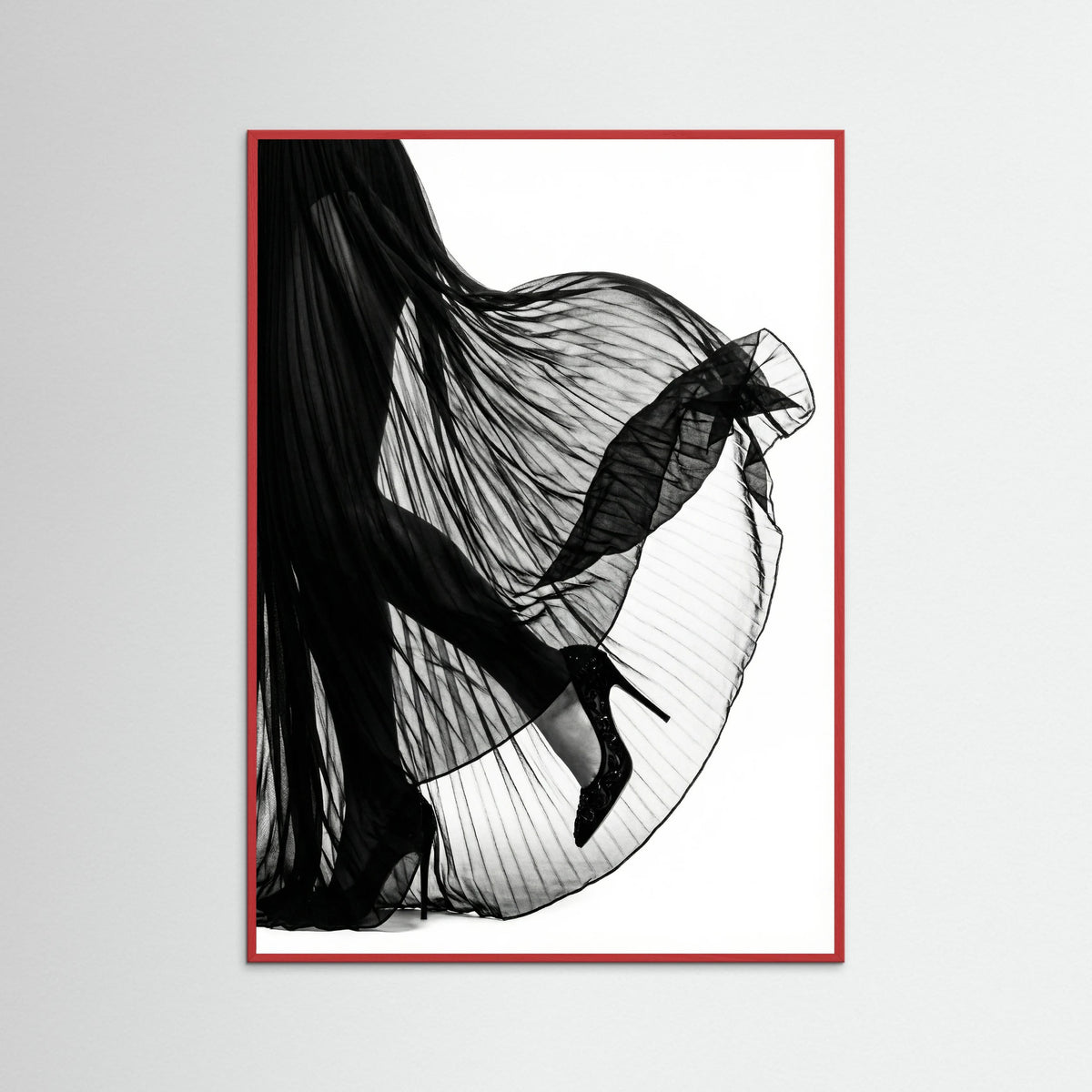 Red Wood Veiled Elegance