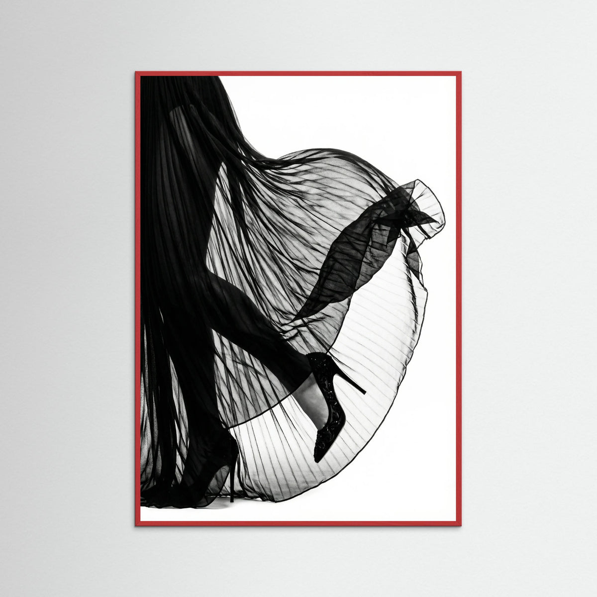 Red Wood Veiled Elegance