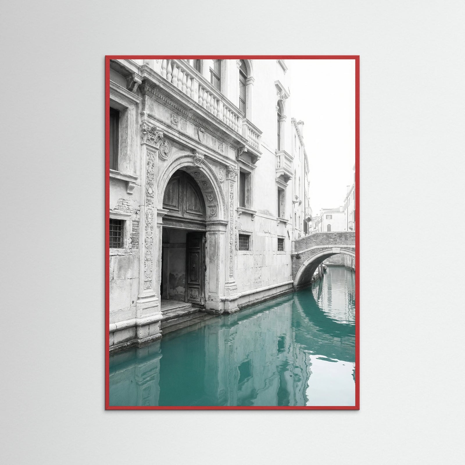 Red Wood Venetian Serenity
