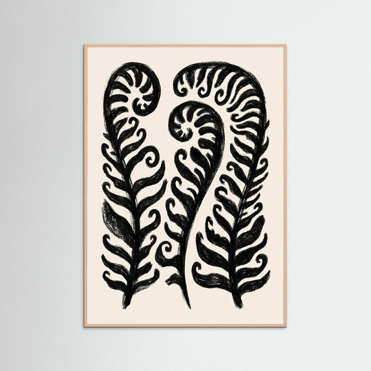 Rose Wood Bold Vase Blooms