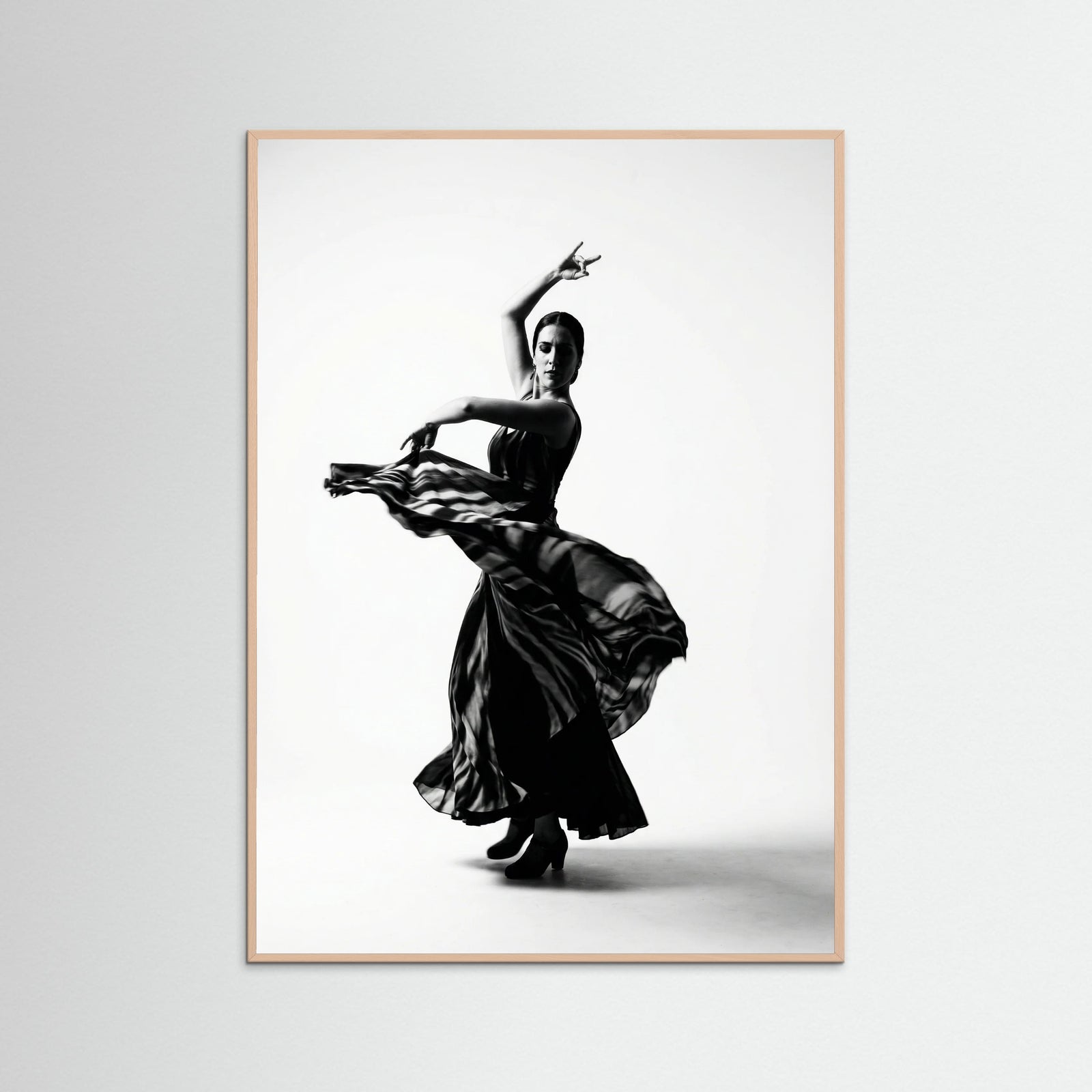 Rose Wood Dynamic Movement