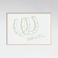 Horseshoe Wild and Free Sage Green Poster – plakat og kunsttryk