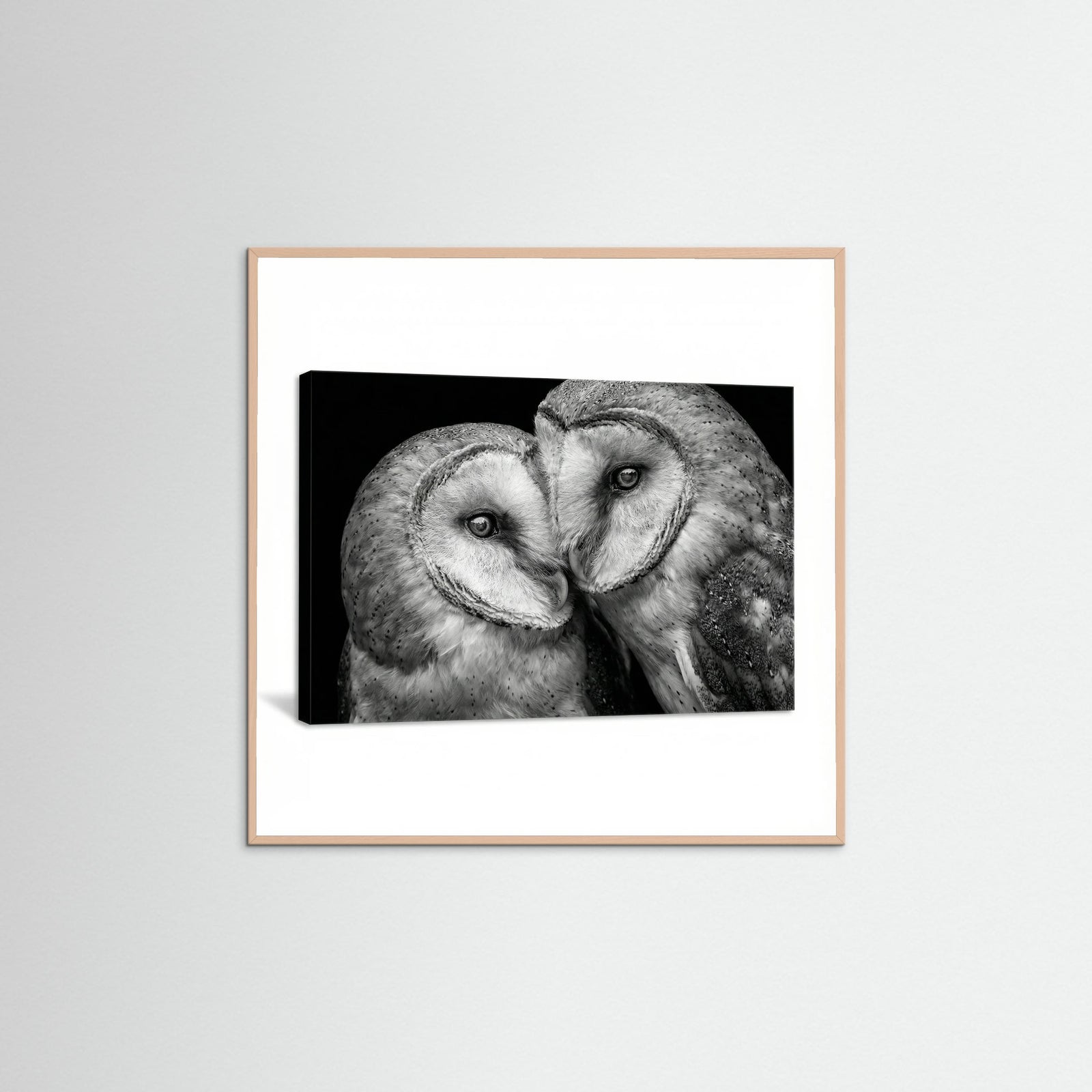Rose Wood Square Feathered Connection