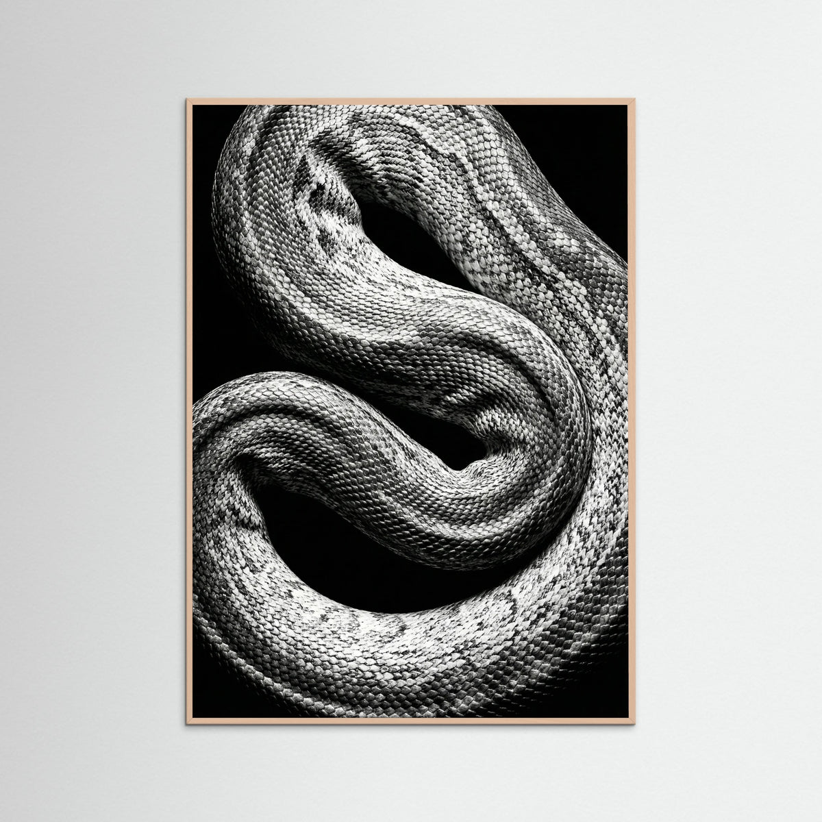 Rose Wood Striped Elegance