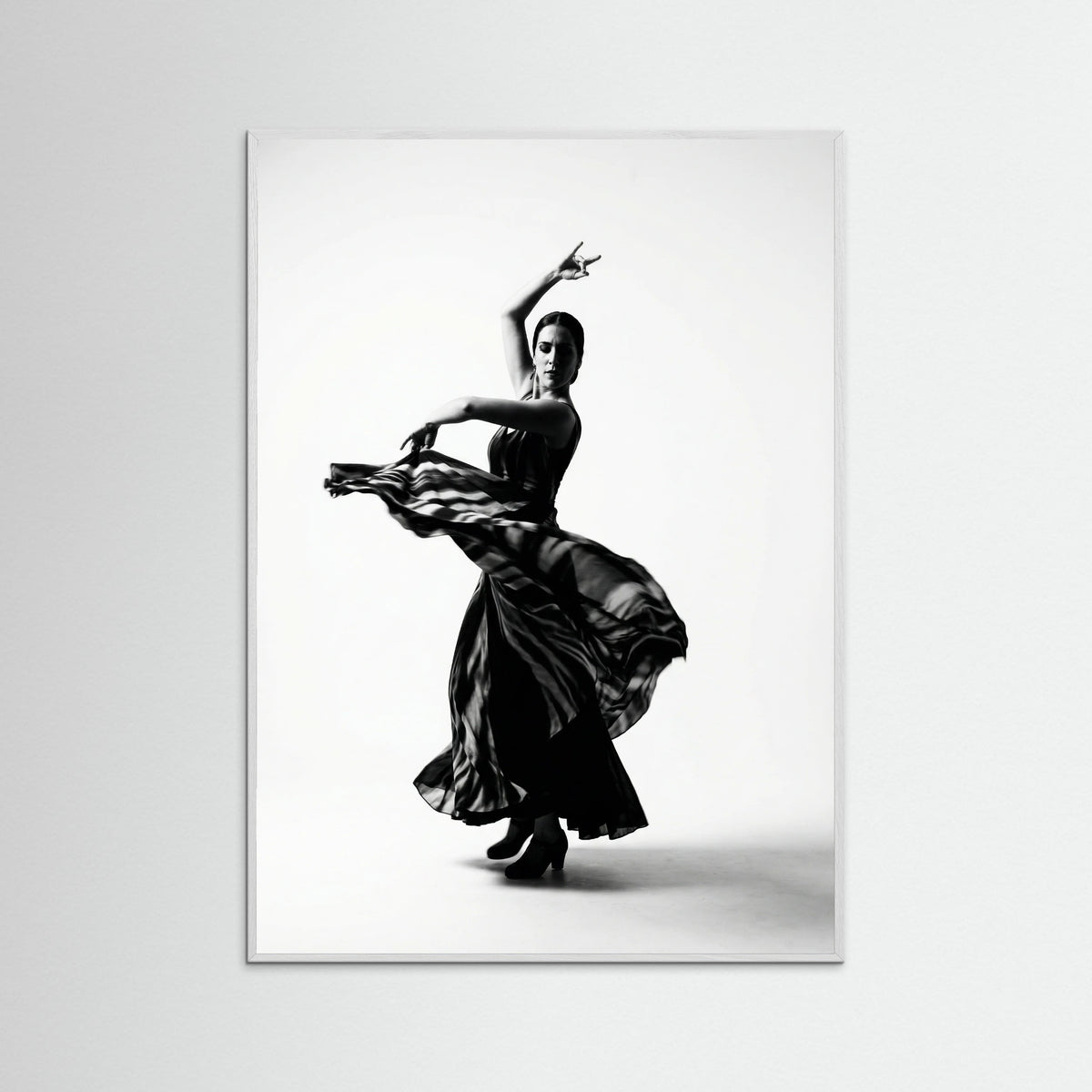 White Wood Dynamic Movement
