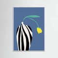 Poster Tulip In Zebra Striped Vase – poster e stampa artistica
