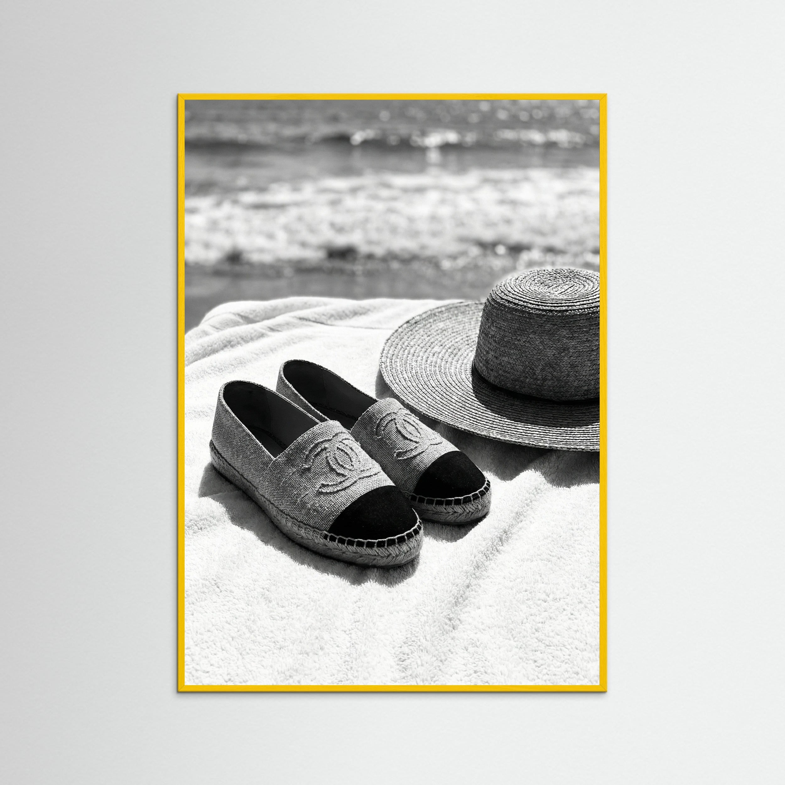 Yellow Wood Ocean Style