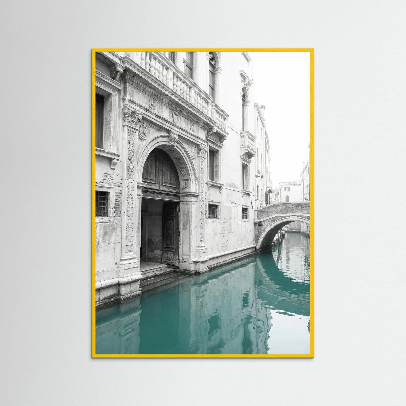 Yellow Wood Venetian Serenity