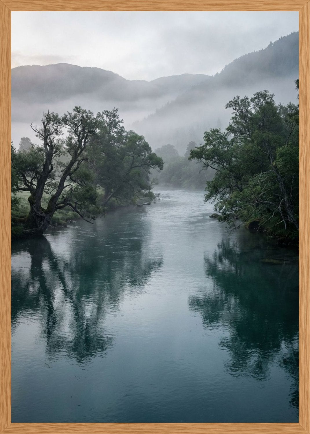 Poster in oak frame