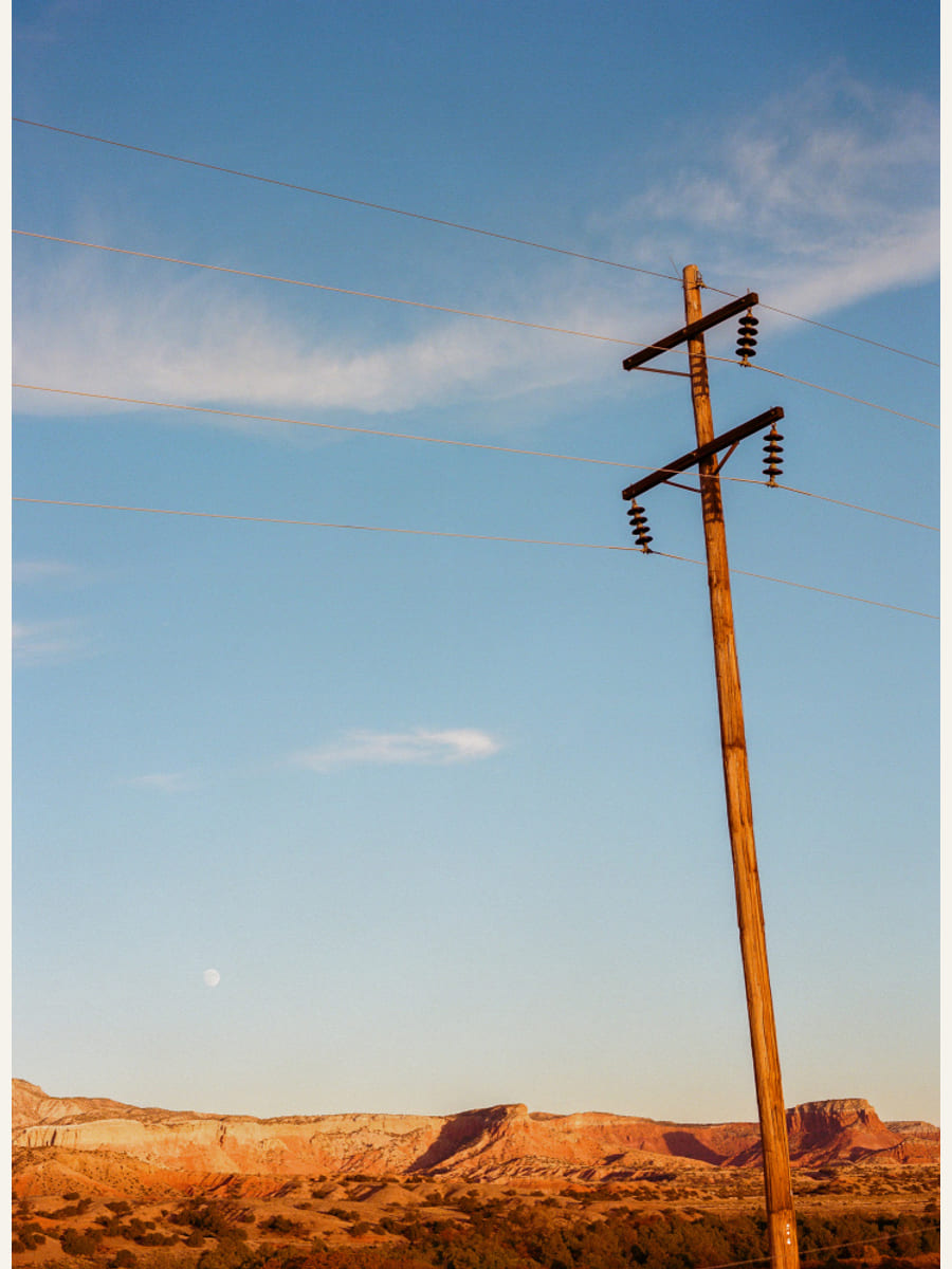 Póster Ghost Ranch Sunset II – póster e impresión artística