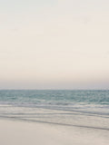 Warm Serene Beach Landscape Clear Sky Poster – plakat og kunsttryk